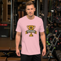 Professional pet servant graphic with a dog, printed on a pink t-shirt, front view